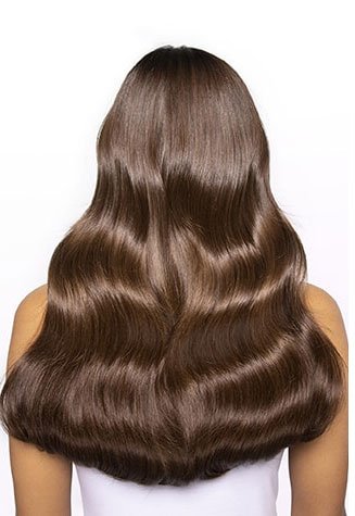 תצוגת לפני אחרי שיער חום ברונטי