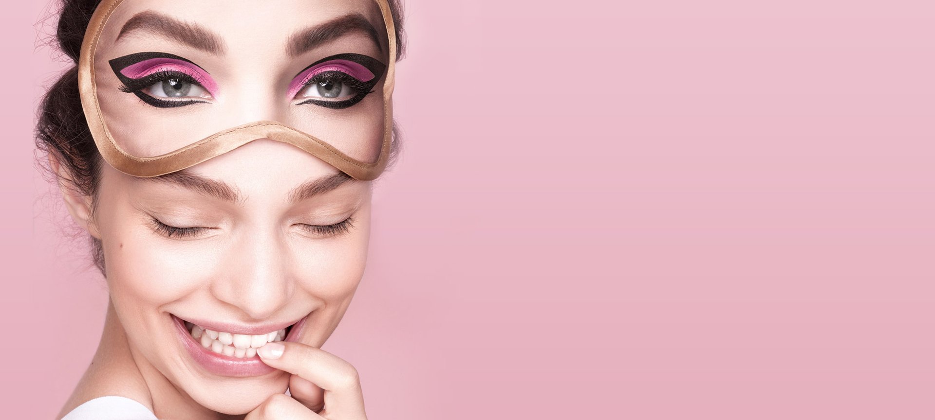 Luma Grothe Miscellar Cleansing Water Hero